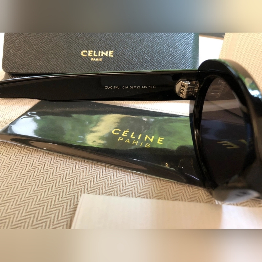 Celine Triomphe Oval Black Sunglasses - Picture 2 of 6
